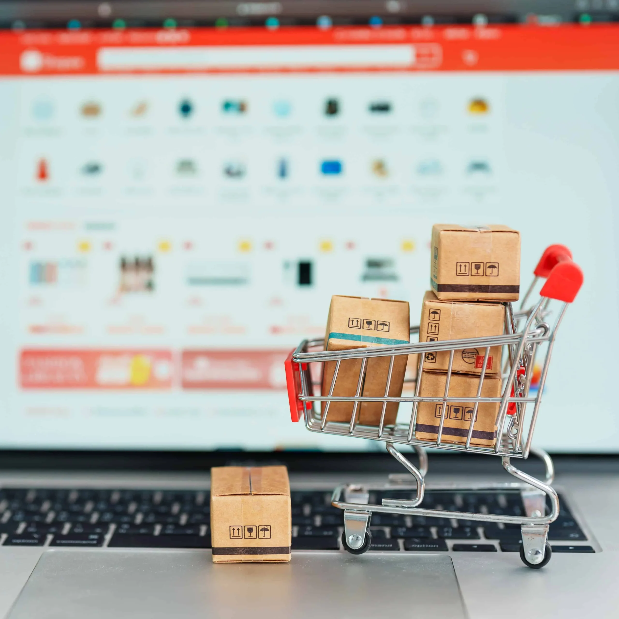 Essential Features of Scalable, Secure E‑Commerce Platforms in Today’s Market